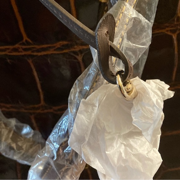 Dooney & Bourke ‘Janine’ Crocodile Embossed Satchel NWT - Contemporary Classic - Picture 11 of 13